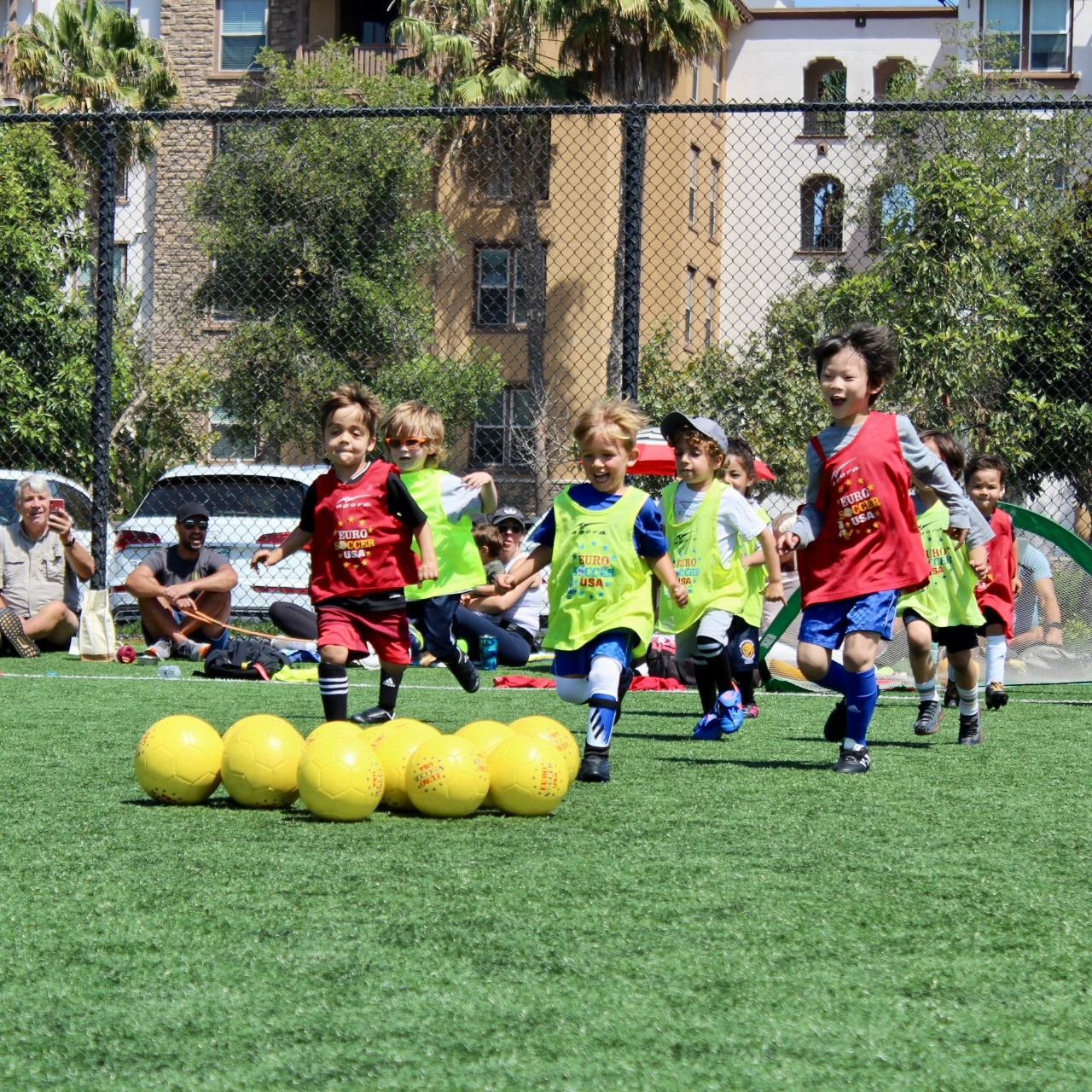 adae46de-63c8-449d-a495-feeabd15fe4c adae46de 63c8 449d a495 feeabd15fe4c 1